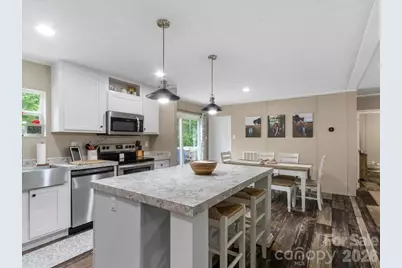 472 Laurel Heights Drive, Burnsville, NC 28714 - Photo 8