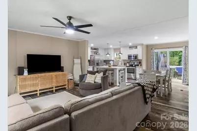 472 Laurel Heights Drive, Burnsville, NC 28714 - Photo 4