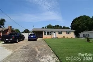 902 Carmel Dr, Gastonia, NC 28056 - Photo 6