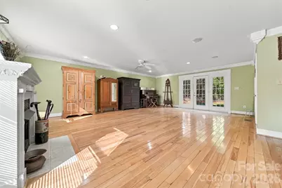 4131 Wandering Lane NE, Hickory, NC 28601 - Photo 12