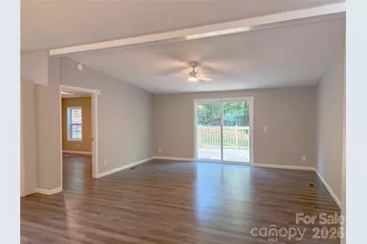 3363 Stony Brook Circle, Newton, NC 28658 - Photo 4