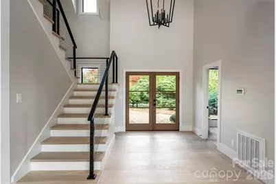 5 Meadow Ridge Drive, Asheville, NC 28804 - Photo 4