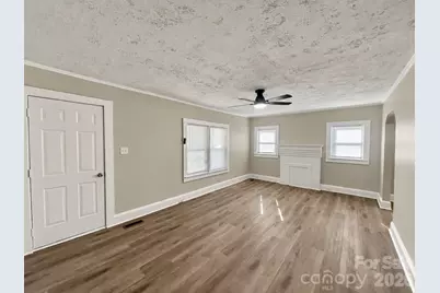 711 West Rice Street, Landis, NC 28088 - Photo 2