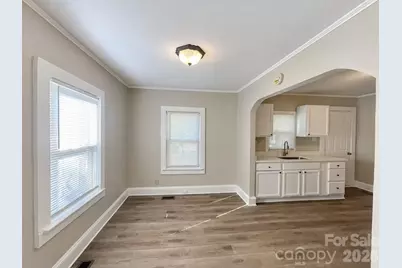 711 West Rice Street, Landis, NC 28088 - Photo 6