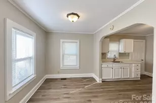 711 W Rice St, Landis, NC 28088 - Photo 6