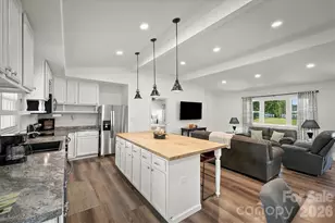 3034 Heffner Pl, Hudson, NC 28638 - Photo 8