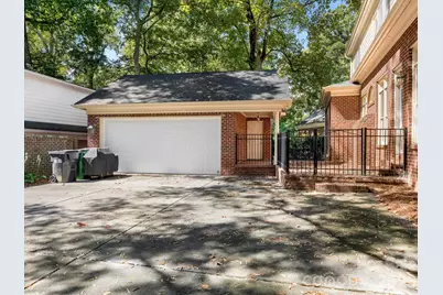 1105 Randolph Oaks Court, Charlotte, NC 28211 - Photo 34