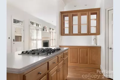 1105 Randolph Oaks Court, Charlotte, NC 28211 - Photo 10