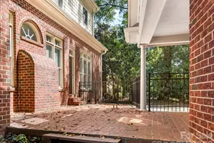 1105 Randolph Oaks Ct, Charlotte, NC 28211 - Photo 32