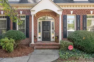 1105 Randolph Oaks Ct, Charlotte, NC 28211 - Photo 2