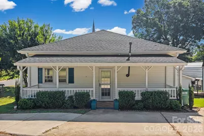 103 6th Street, Cramerton, NC 28032 - Photo 1