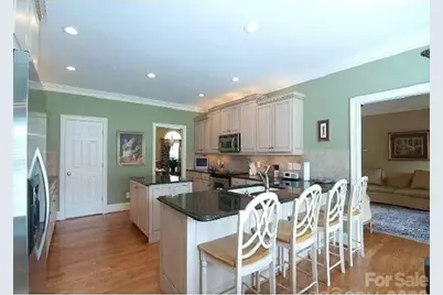 122 Upper Oak Drive, Statesville, NC 28625 - Photo 4