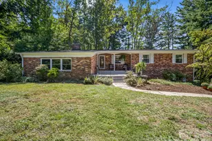 21 Sleepy Hollow Dr, Asheville, NC 28805 - Photo 1