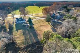6362 Sherrills Ford Rd, Catawba, NC 28609 - Photo 32