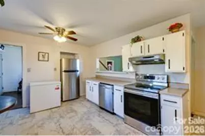 6362 Sherrills Ford Road, Catawba, NC 28609 - Photo 8