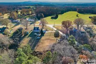6362 Sherrills Ford Rd, Catawba, NC 28609 - Photo 2