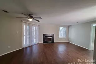 7516 Pebblestone Dr, Charlotte, NC 28212 - Photo 4