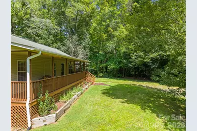 33 E H Bailey Road, Bryson City, NC 28713 - Photo 6