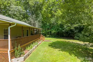 33 E H Bailey Rd, Bryson City, NC 28713 - Photo 6