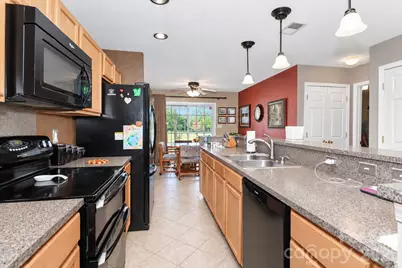 2174 Wexford Way, Statesville, NC 28625 - Photo 8