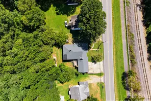 512 1st St W, Conover, NC 28613 - Photo 30