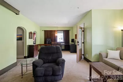 512 1st Street W, Conover, NC 28613 - Photo 14