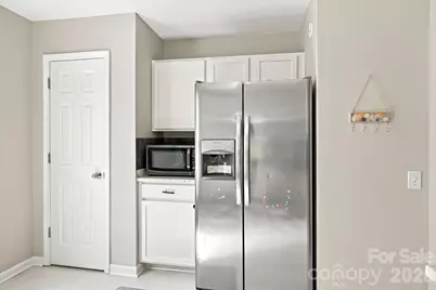 7422 Stone Mountain Court, Charlotte, NC 28262 - Photo 16