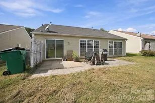 7422 Stone Mountain Ct, Charlotte, NC 28262 - Photo 32