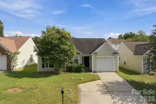 7422 Stone Mountain Ct, Charlotte, NC 28262 - Photo 1