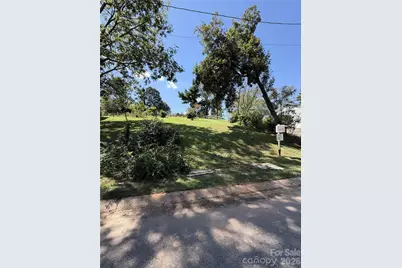 28 Sheppard Drive, Asheville, NC 28806 - Photo 2