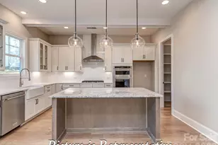 16818 Harbor View Rd, Charlotte, NC 28278 - Photo 12