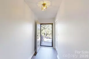 51 Pebble Creek Dr, Asheville, NC 28803 - Photo 2