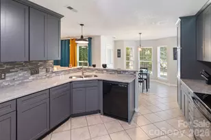 13910 Hatton Cross Dr, Charlotte, NC 28278 - Photo 16