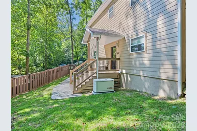 100 Loafer Lane, Waynesville, NC 28785 - Photo 6