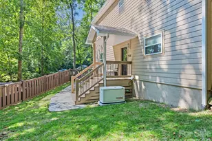 100 Loafer Ln, Waynesville, NC 28785 - Photo 6