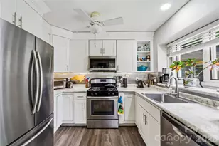 13 Llama Vista Ct, Black Mountain, NC 28711 - Photo 10