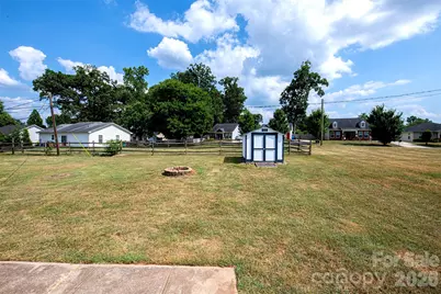 1525 Perfection Avenue, Belmont, NC 28012 - Photo 18