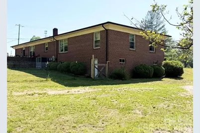 3162 Morganton Boulevard SW, Lenoir, NC 28645 - Photo 32