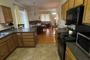 2008 Golden Ridge Ln, Charlotte, NC 28208 - Photo 6