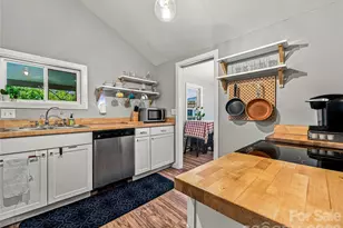 91 Deaver St, Asheville, NC 28806 - Photo 10