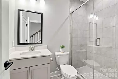 5026 Harrowsmith Lane, Charlotte, NC 28204 - Photo 8