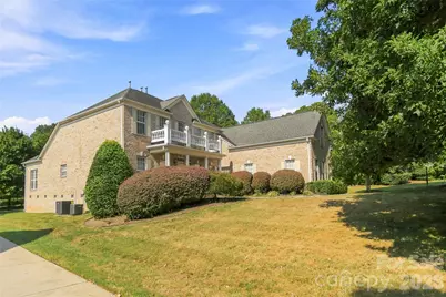 7607 Meadow Grove Drive, Waxhaw, NC 28173 - Photo 2