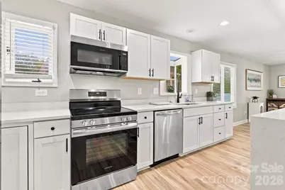 4954 Moonlite Bay Drive, Sherrills Ford, NC 28673 - Photo 6