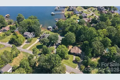 4954 Moonlite Bay Drive, Sherrills Ford, NC 28673 - Photo 32