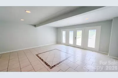 6226 Dumont Lane, Charlotte, NC 28269 - Photo 18