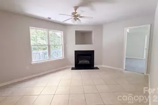 6226 Dumont Ln, Charlotte, NC 28269 - Photo 12