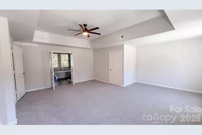 6226 Dumont Lane, Charlotte, NC 28269 - Photo 4