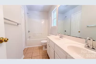 6226 Dumont Lane, Charlotte, NC 28269 - Photo 16