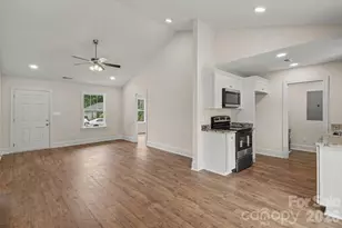 214 W 3rd St, Kershaw, SC 29067 - Photo 10