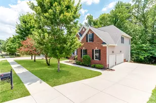 10145 Stewarton Ln NW, Charlotte, NC 28269 - Photo 2